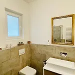 Romantic House By Maggiore With Garden Villa *