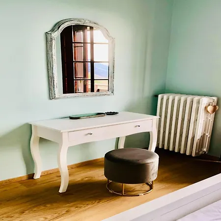 Villa Romantic House By Maggiore With Garden