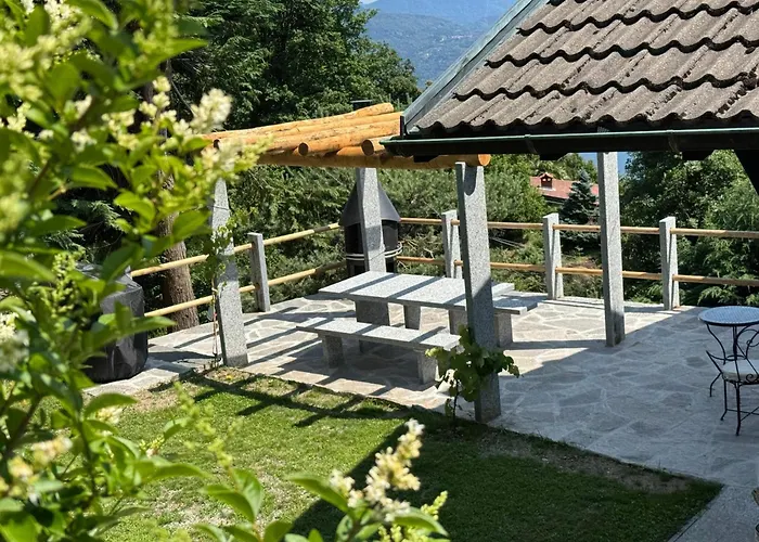 빌라 Romantic House By Maggiore With Garden Trarego Viggiona